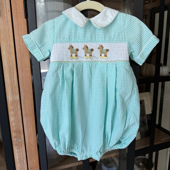 Vintage rocking horse smocked bubble romper embroidered seersucker baby boy 80s - Picture 1 of 7